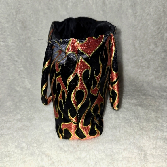 Cute Mini Bag w/ Black Red Gold Flames on Silk Brocade w/ Asian Symbol & snaps - Picture 11 of 11